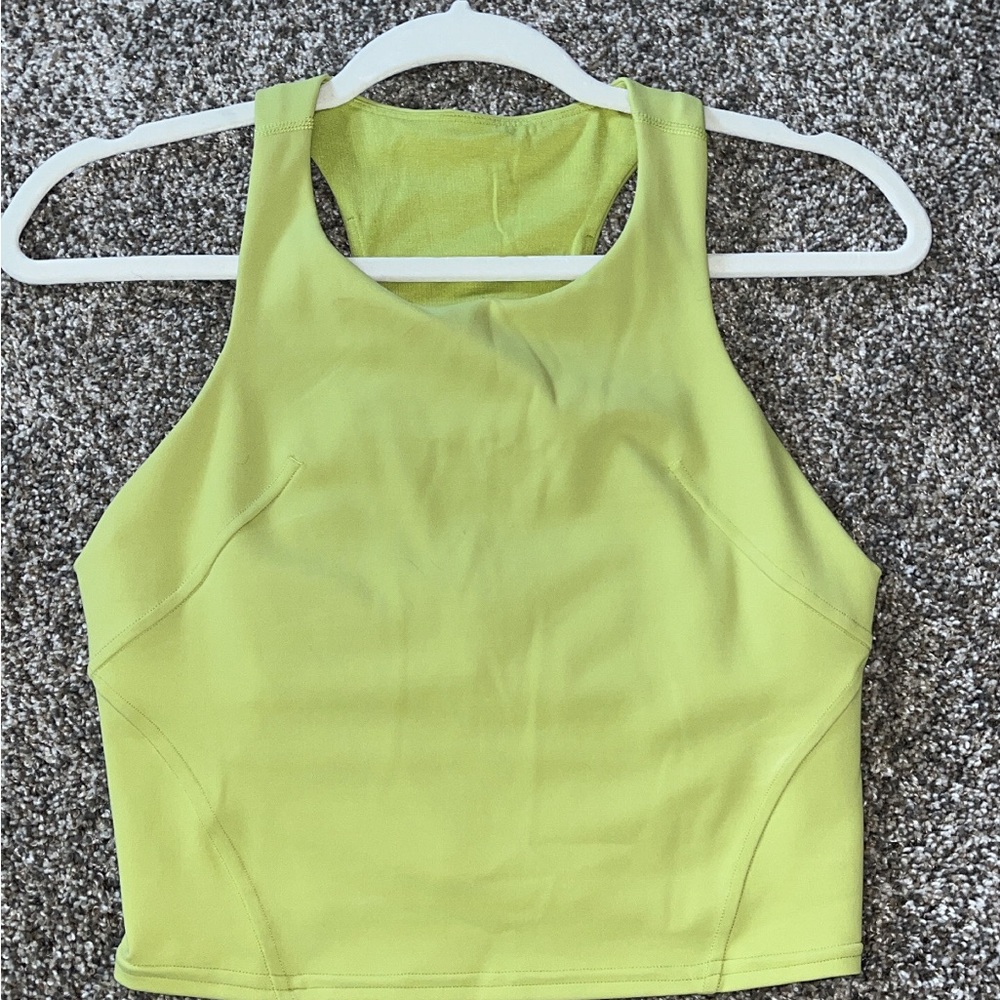 Lululemon invigorate tank size 8
